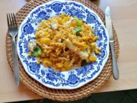 Rezept: Buntes Paprika Hühnchen mit Kichererbsennudeln